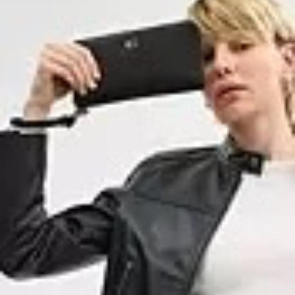 COACH ESSENTIAL ACCORDIAN ZIP LEATHER WALLET BLACK - Picture 3 of 9